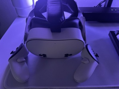 Meta Quest 3 128 gb Standalone VR White/Black