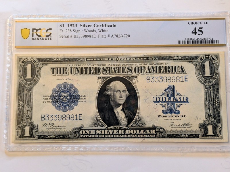 $1 ,1923 Large Silver Certificate, (Choice XF)