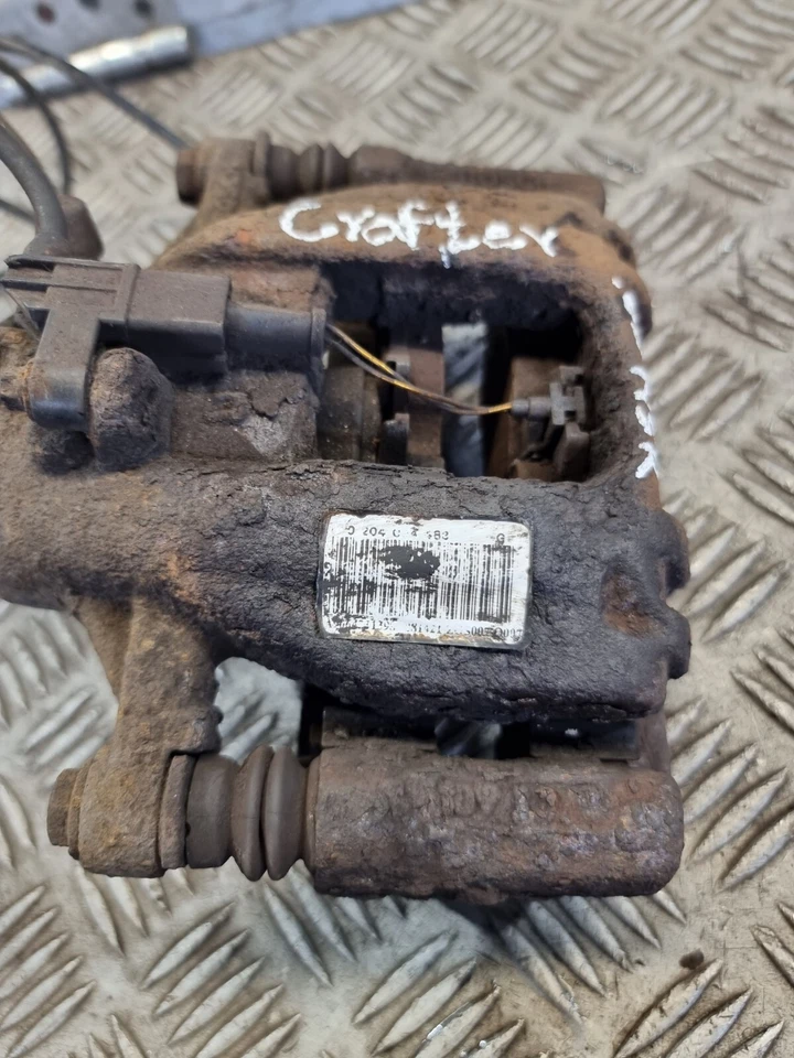 PINZA DE FRENO VOLKSWAGEN CRAFTER TRASERA IZQUIERDA 2,5 L DSL 2008 PINZA DE FRENO Foto 4 de 4