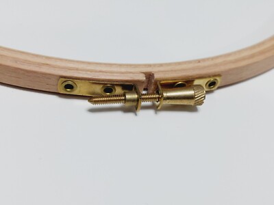 PATIKIL Regolabile Ricamo Cerchio In piedi, Faggio Legno Croce Punto Cerchio Supporto Mani libere Ricamo Cornice Supporto per Cucito Arti Artigianato Lavoro ad ago