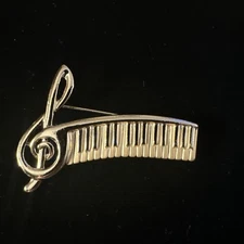 Music Piano Brooch Treble Clef AJC Gold Tone Vintage Pin Musiciancore Retro Gift