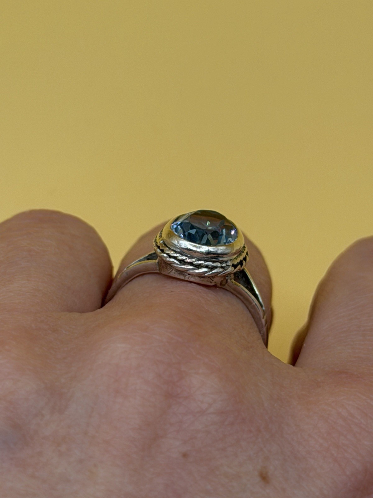 vintage sterling silver oval-cut blue topaz ring Uk size N#146 image 3