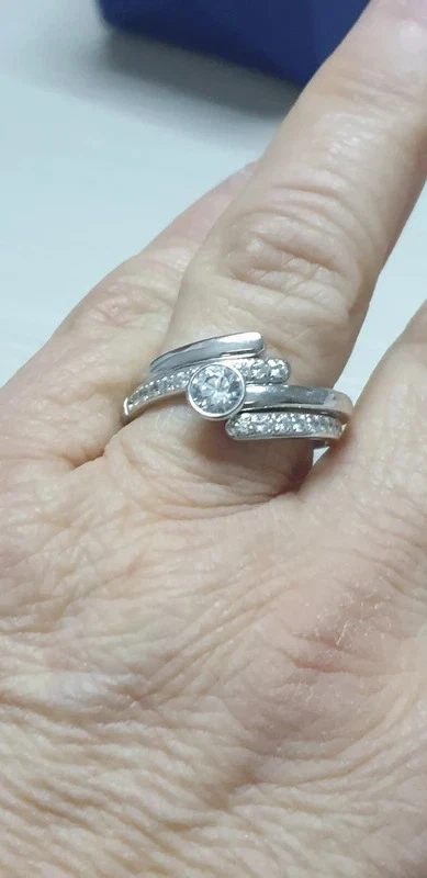 Anello Swarovski rodiato oro bianco - Immagine 2 di 4