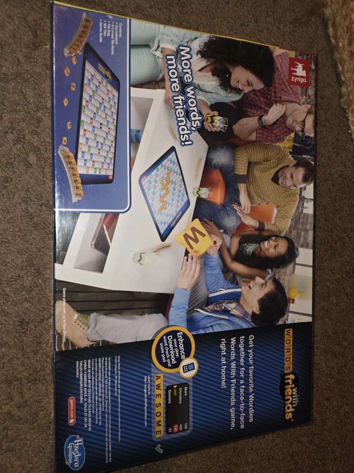 SELLADO - Juego de mesa Palabras con amigos por Zynga Hasbro Gaming Scrabble Mattel NUEVO Foto 4 de 4