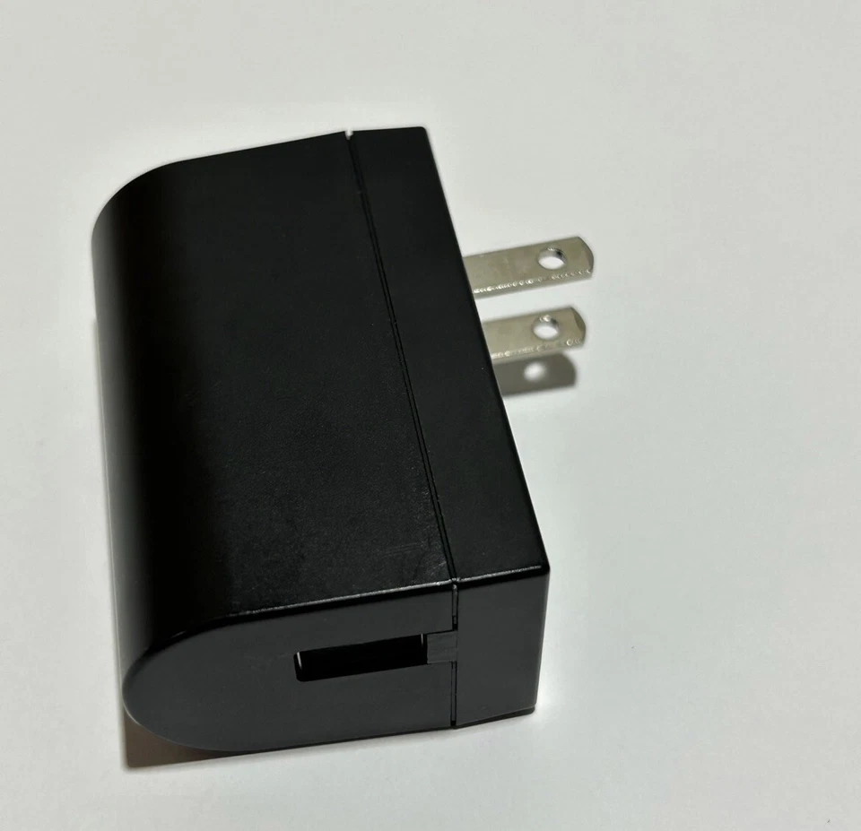 Barnes Noble Nook Color BNRP5-1900 5V 1.9A USB Wall Power AC Adapter Replacement - Image 3 of 3