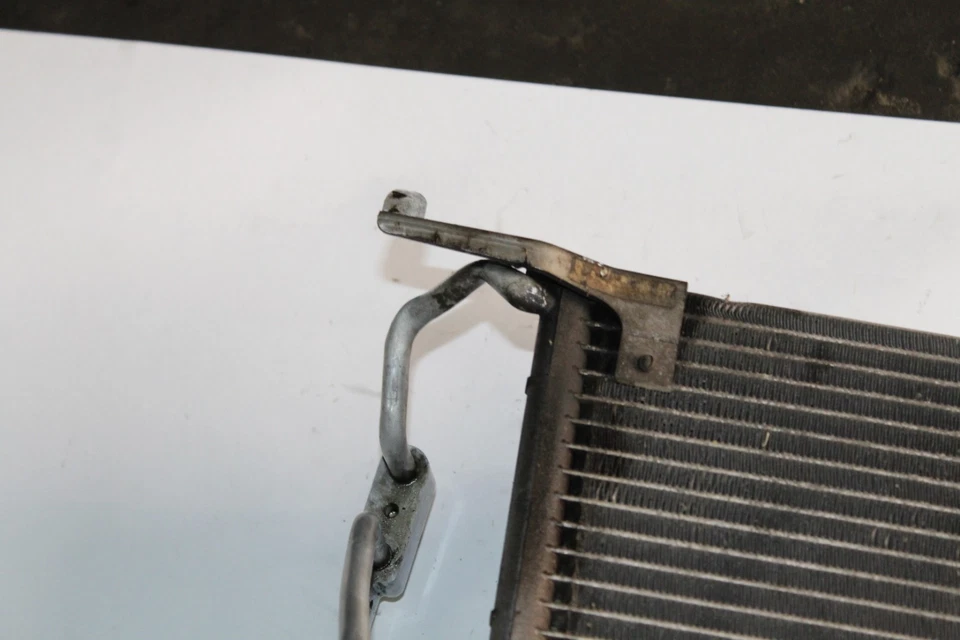 2000-2002 MERCEDES W220 S500 AC КОНДИЦИОНЕР КОНДЕНСАТОР J4221 - Изображение 3 из 4