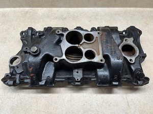 GM 6283751 SBC 5.7L / 350 V8 MerCruiser Engine 4BBL Cast Iron Intake Manifold