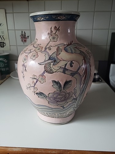 Japanese Porcelain Pink Vase Decorated In Macau Vintage Antique 12 In