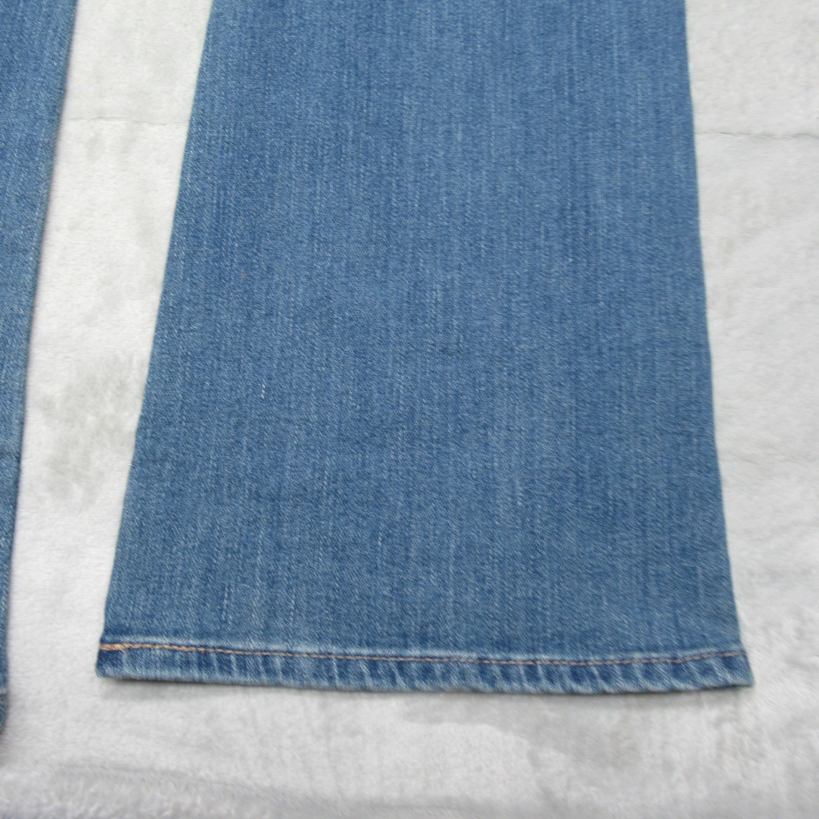 Levis Signature Jeans Women 14 Blue Denim Mid Rise Bootcut Medium Wash 36x32 NEW thumbnail 15