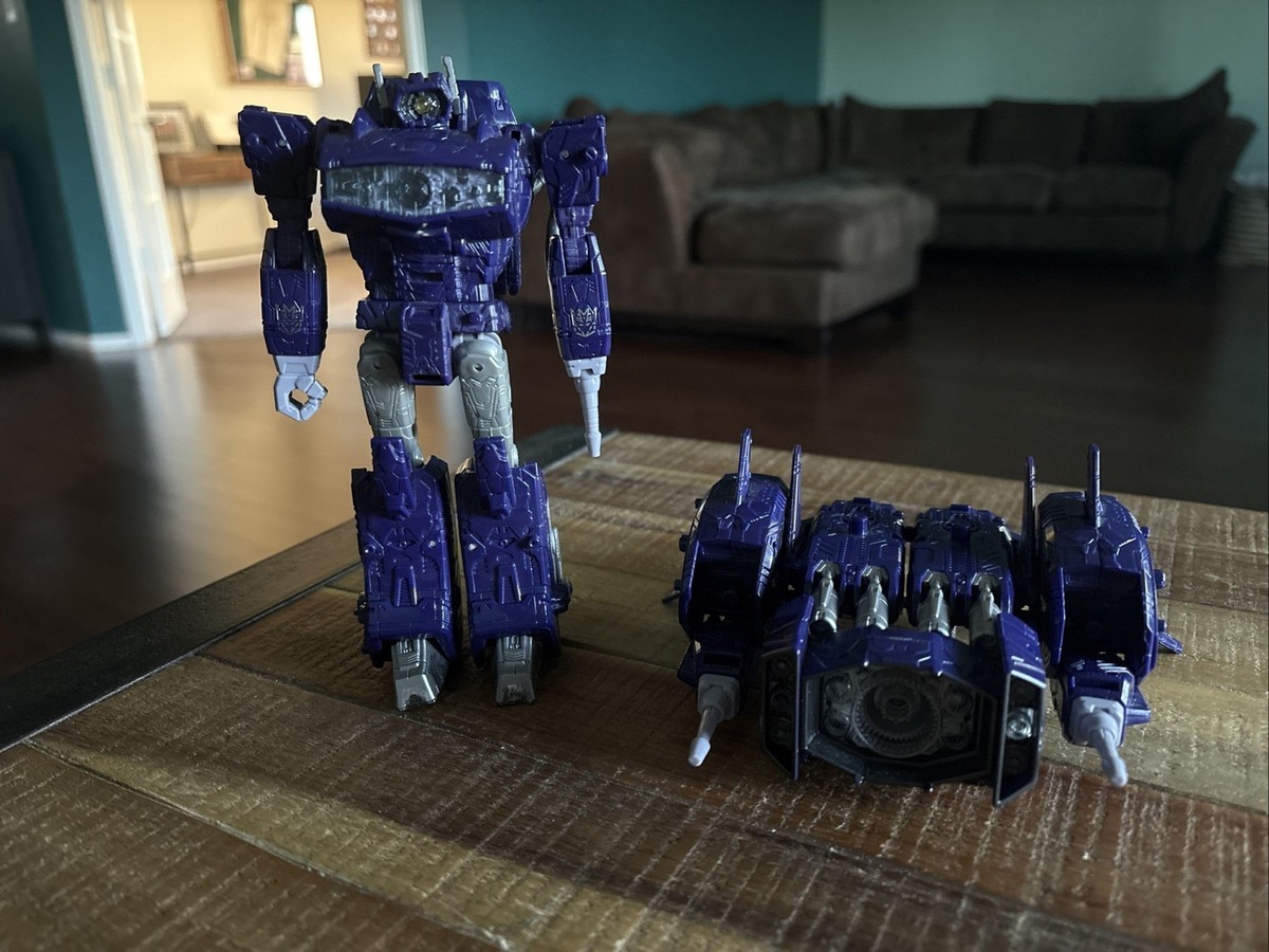 Transformers Generations War for Cybertron Siege Leader Class WFC 