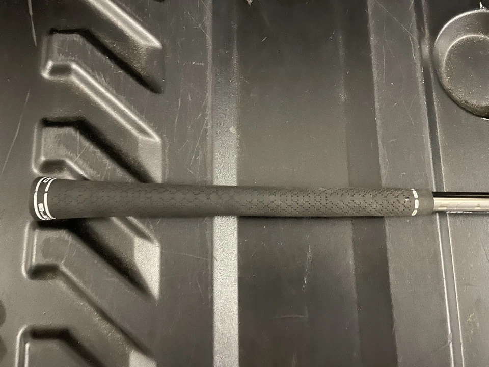 Mint  Cobra Golf DS-Adapt Single Iron / Wedge UST Mamiya Recoil ESX Stiff Flex - Image 2 of 4