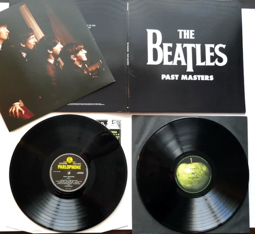 THE BEATLES DOUBLE LP ' PAST MASTERS ' REMASTERED 2012 - LIKE NEW !
