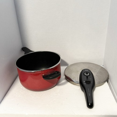 #ad Silit Silargan Sicomatic t plus Pressure cooker 4.5 Liter Red Germany READ $62.00