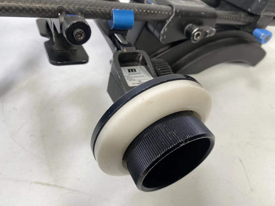 Redrock Micro Shoulder mount Rig with follow focus - Image 3 of 4