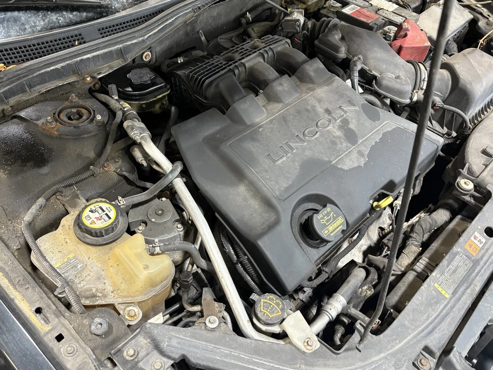 Engine Fuse Box LINCOLN MKZ 07 08 09 10 — 第 2/3 张图片