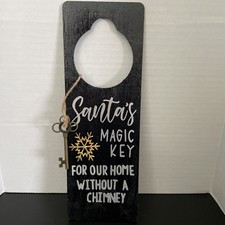 Santa  s Magic Key Door Hanger - Black