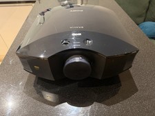 Sony VPL-HW10 - Home Theater Projector - Excellent Condition