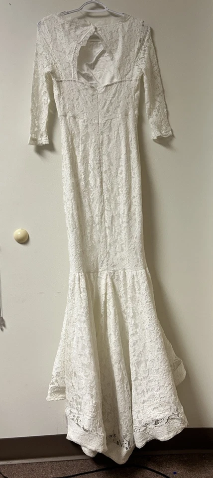 Vestido de novia Venus largo de encaje blanco manga corta semi tren talla 6 Foto 2 de 4