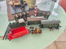 Biller Zugset mit gr&uuml;ner Batterie Dampflok 1501 und Schienen