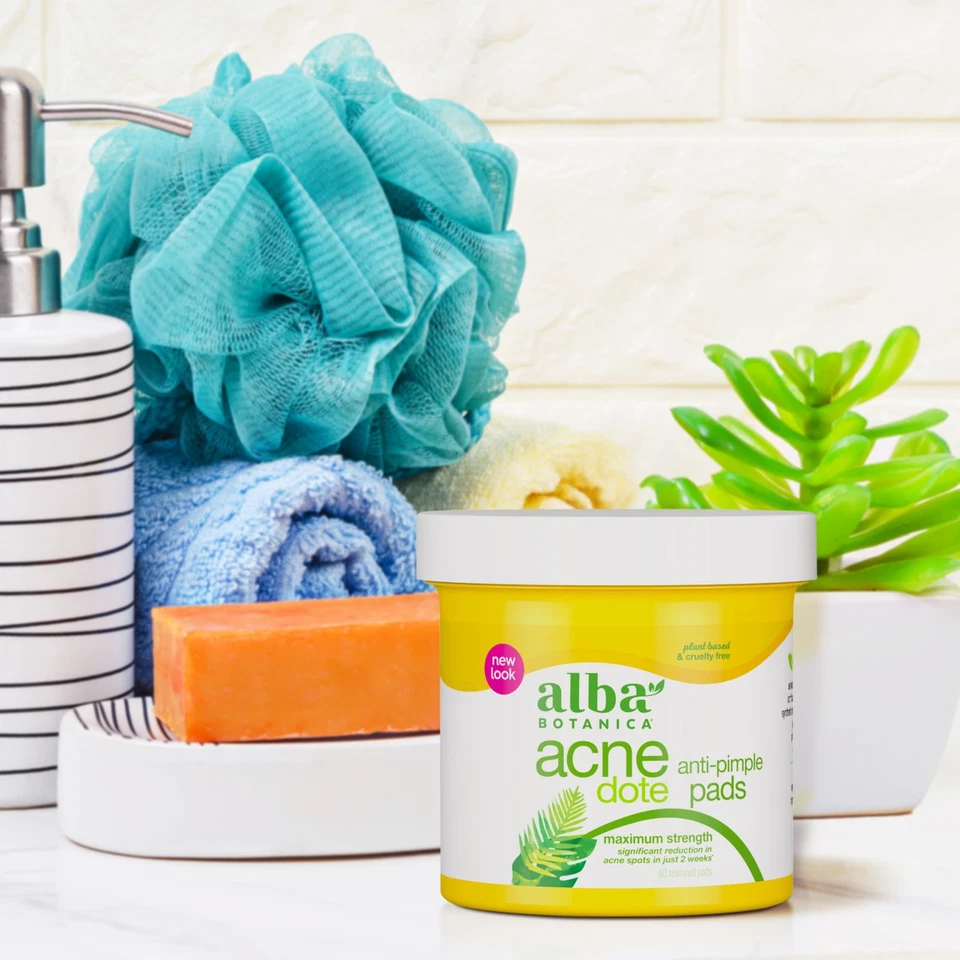 Almohadillas anti-espinillas Alba Botanica Acnedote con 2% de ácido salicílico, 60 unidades Foto 3 de 4