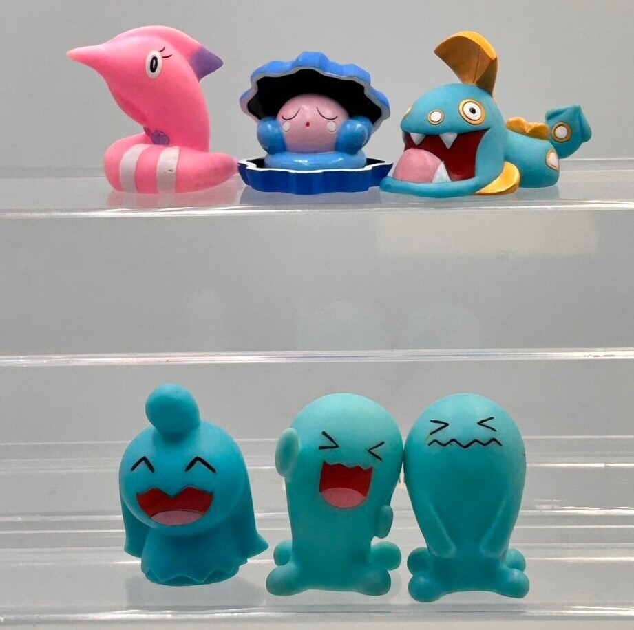 Japan BANDAI Pokemon Gorebyss Wobbuffet Wynaut Finger Puppet