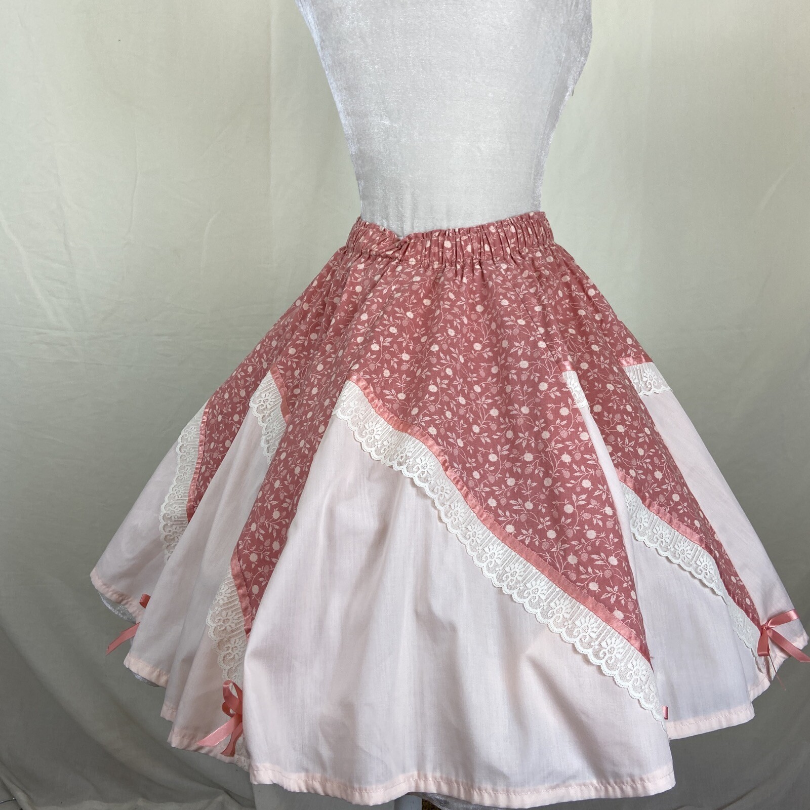Square Dance SKIRT Peach / Orange Ivory lace Trim Mondiki Sz M eBay