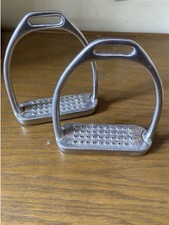 Pair of 4 3/4" “Cheese Grater” Fillis Stirrup Irons stainless steel VGUC