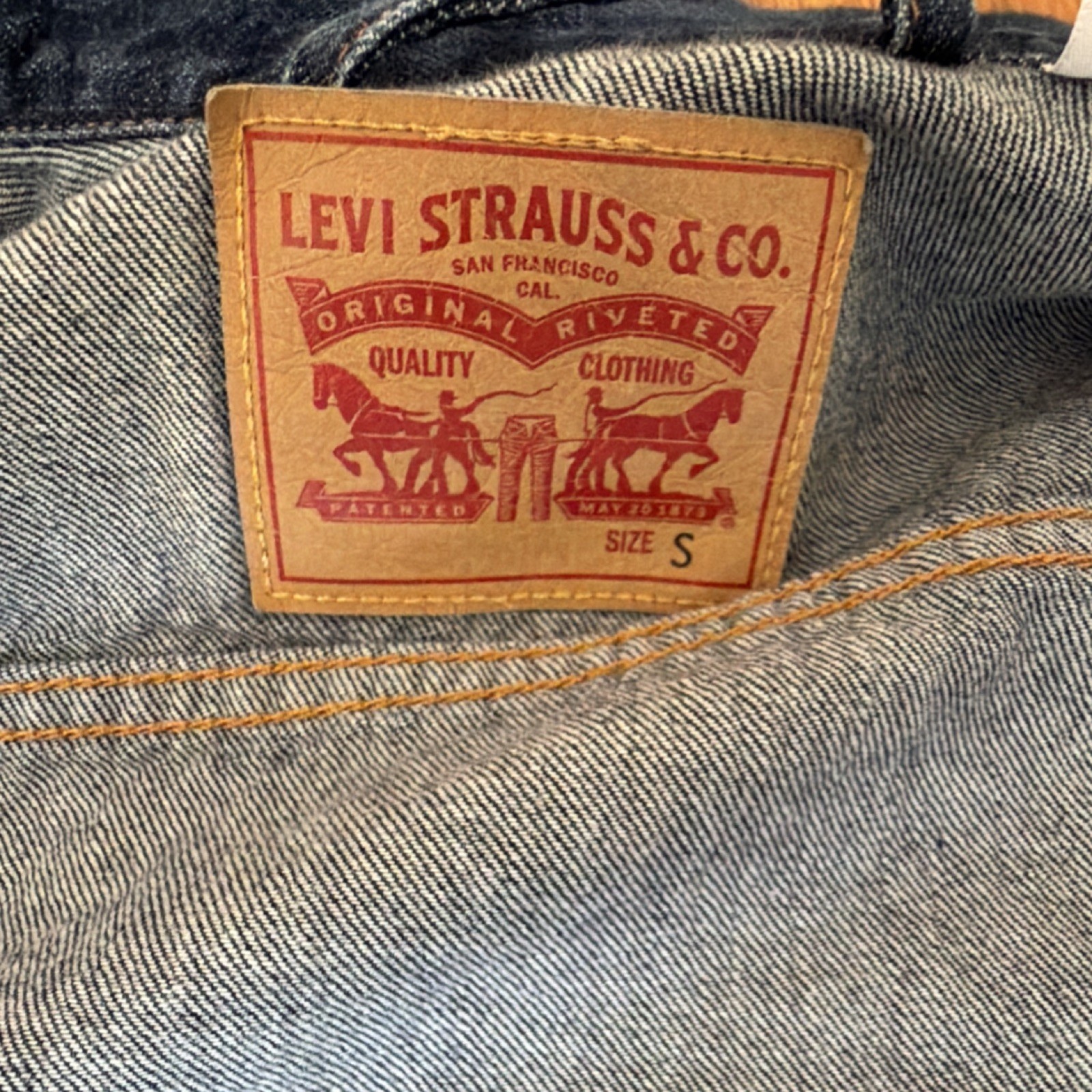 Levi's Blue Collared Button Jean Jacket Pockets S… - image 12