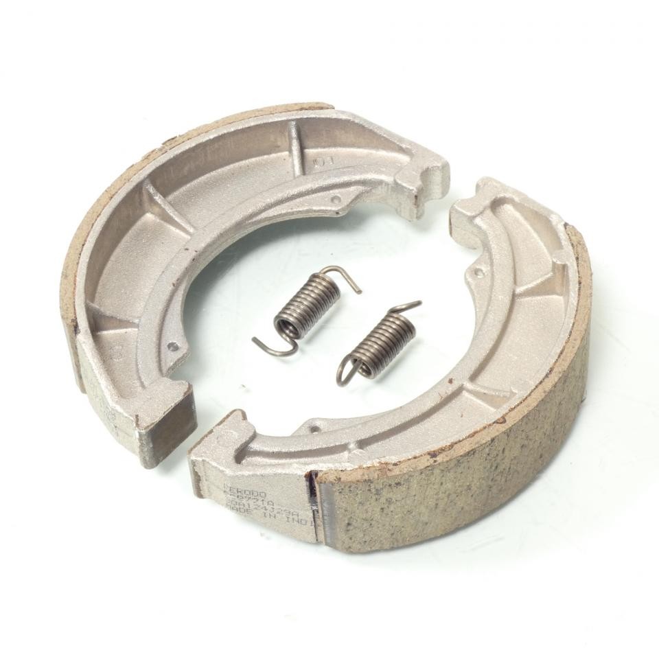 Frein tambour Ferodo Suzuki 125 GN pour stopper les sifflements AR