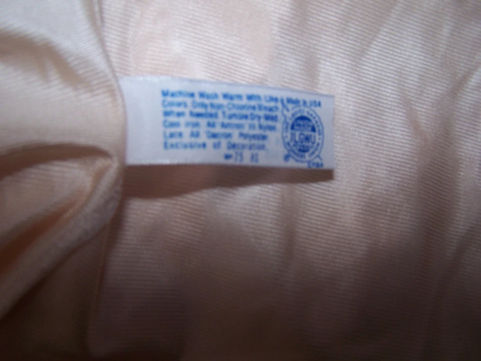 Cami De Colección Maidenform Chantilly Crema Nylon y Encaje, Unión Hecha en EE. UU. Talla 38 Foto 4 de 4