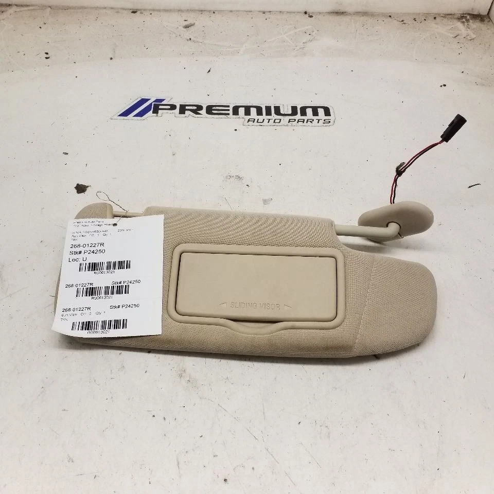 Parasol derecho pasajero con iluminación se adapta a 10-12 FUSION 613021 Foto 3 de 4