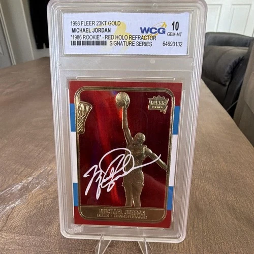 Fleer 1998 23KT Gold Michael Jordan Signature Series Red Holo Refractor WCG 10