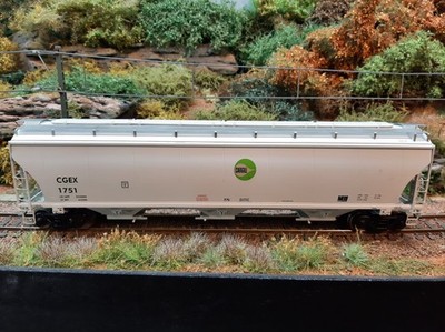 Athearn RTR, Covered Hopper ''CGEX 1751'', gebraucht, gealtert, OVP