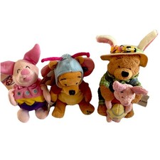 Disney store set of 3 Pooh And Piglet Plush Easter themed in great condition