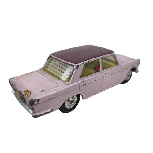 Corgi Toys 232 Fiat 2100 Pink Lilac Glidamatic Spring Suspension Boxed Die-Cast - Picture 5 of 20