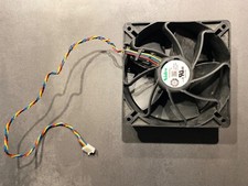 NIDEC W12E12BS11B5-57 DC 12V 1.65A 4PIN Large air volume Cooling Fan