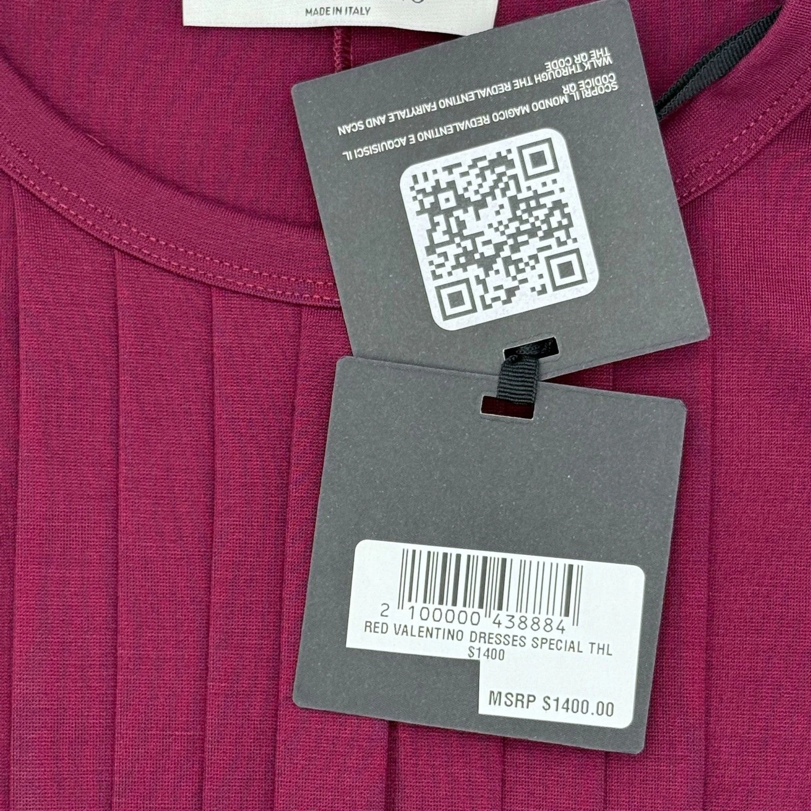 Abito medio nuovo con etichette rosso Valentino bordeaux vita scesa pieghe pannello manica corta