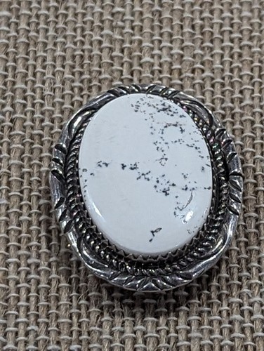 Signed RICHARD BEGAY RB Native American Navajo Bolo White Howlite  - Picture 2 of 13