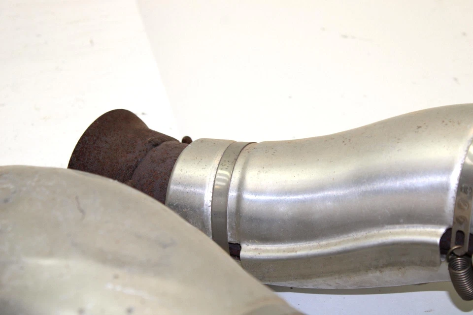 Ski-doo Mxz 600 Ho Sdi 2006 OEM tubo de cámara de escape afinado 514053735 SS117 Foto 4 de 4