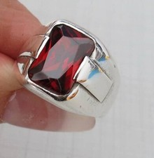 Solid 925 Sterling Silver Natural Red Garnet Cut Gemstone Signet Gift Men's Ring