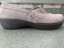 Dansko 41 Gray Suede Leather Shoes