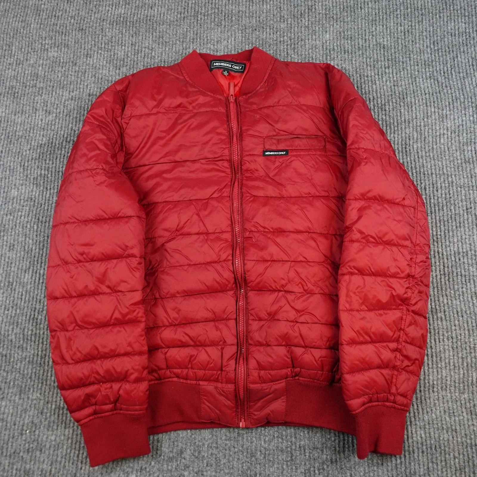 Members Only Jacket Mens Small Red Quilted Puffer Full Zip Insulated Bomber