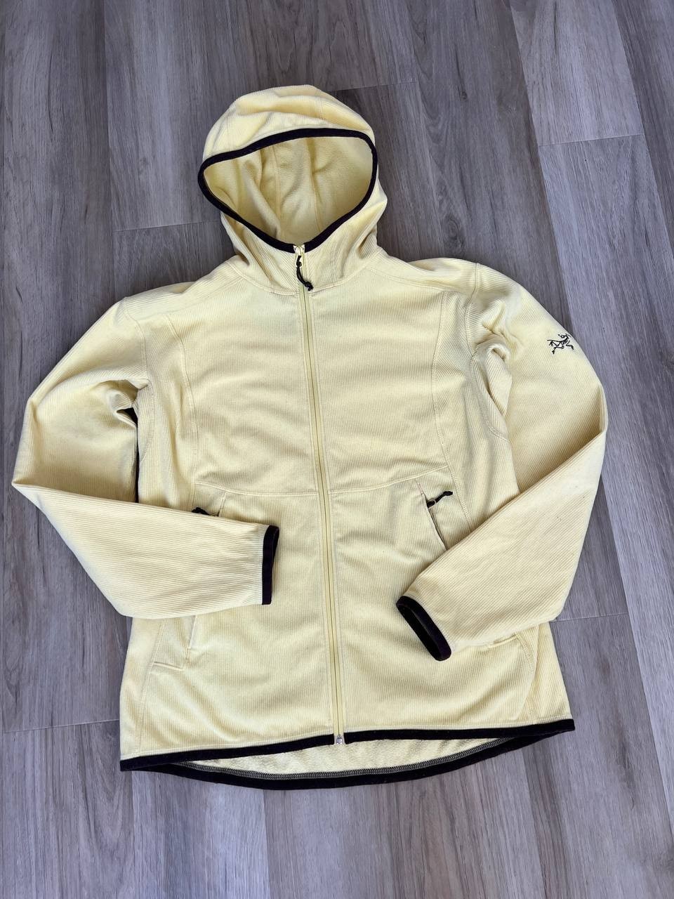 Arc'Teryx giacca felpa con cappuccio e zip intera donna L gialla logo leggero