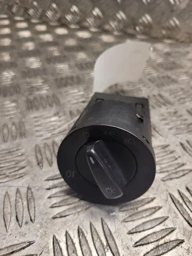 VW PASSAT Variant B5 3B6 Scheinwerferschalter 1C0941531 1.90 Diesel 23936307