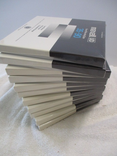 LOT of 10 UNUSED MAXELL UD 35-90 SOUND RECORDING TAPES 1800' REEL FACTORY SEALED