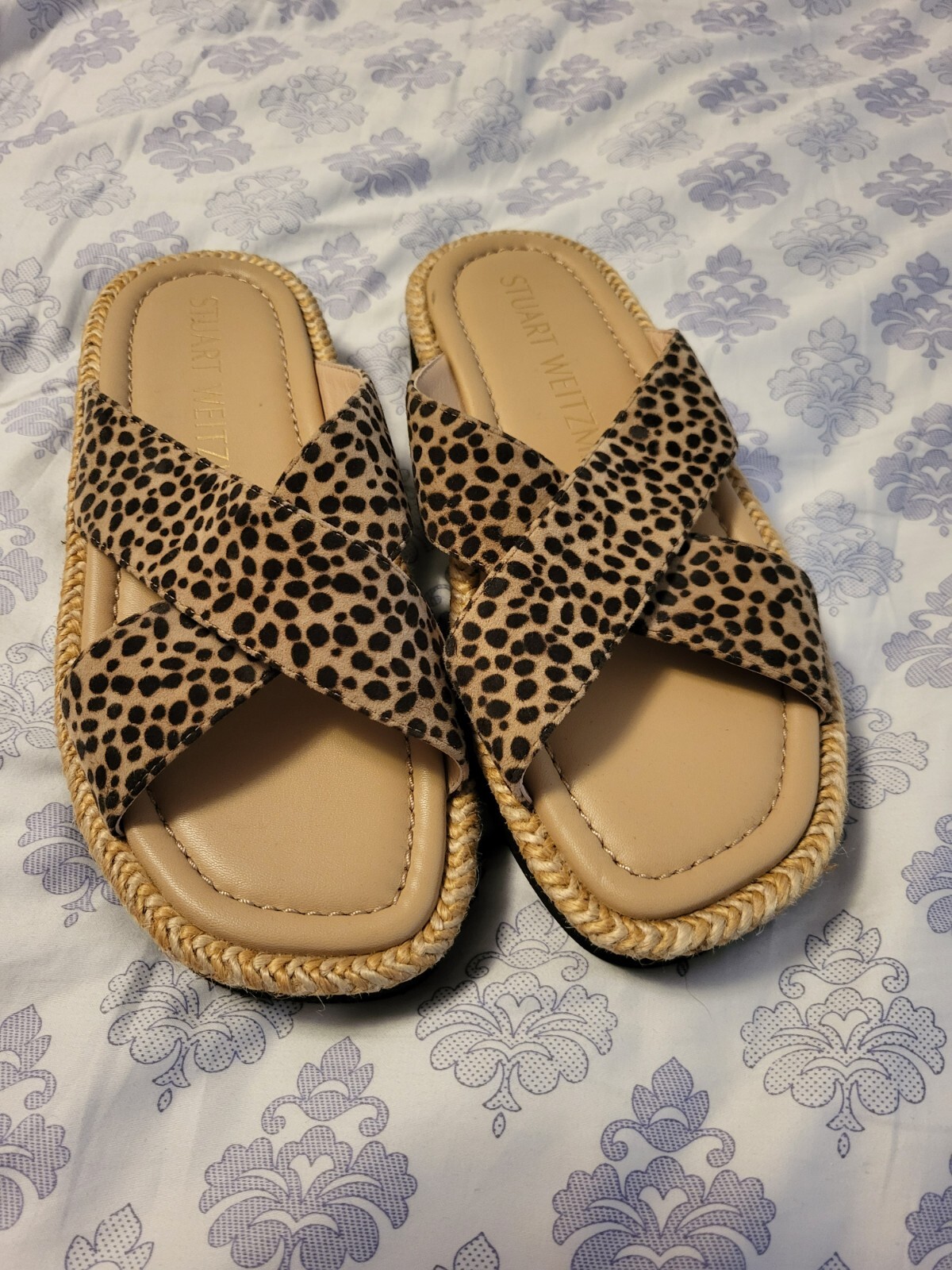 SAOLA PANTOFOLE STUART WEITZMAN (piede in pelle espansa)