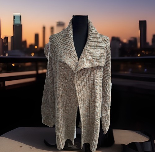 PraNa Sukie chunky knit sweater duster cardigan in a tan Medium EUC