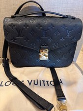 Louis Vuitton Pochette Métis Crossbody Black...