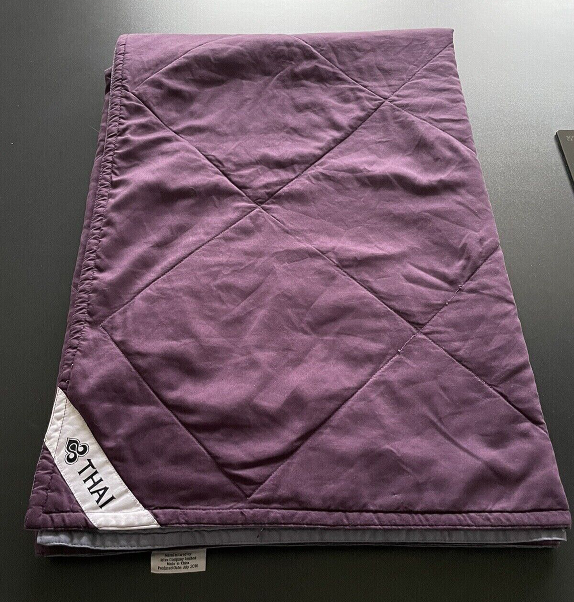 Business Class Thai Airways Limited Edition Bag Thai Airways Royal