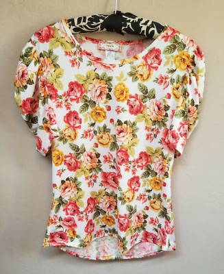 C'est La Vie Women Medium Puffed Sleeves Top Round Neck Floral Multicolor Casual